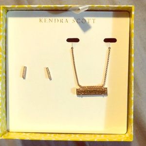 Kendra Scott Necklace & Earring Set